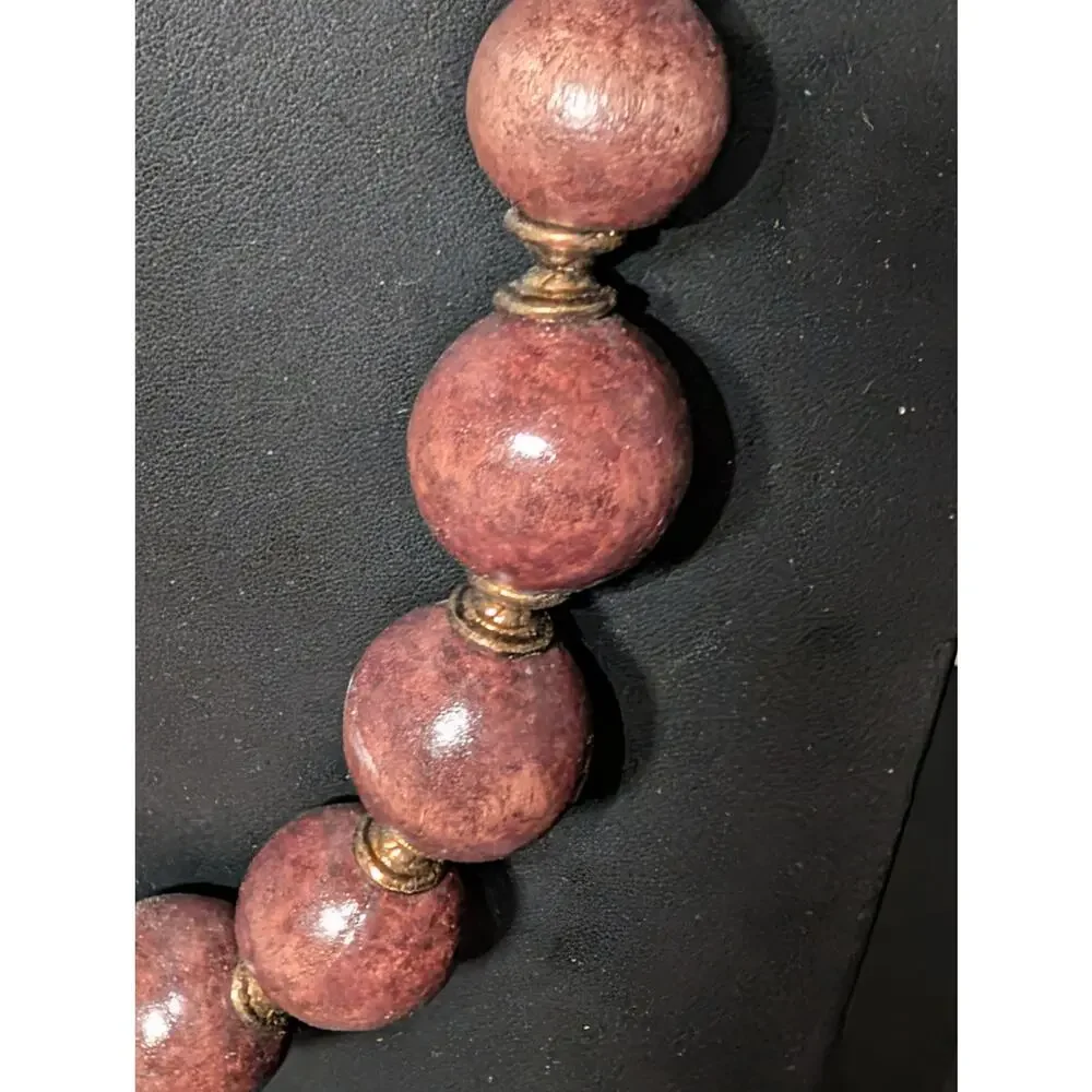 Vintage Chunky Necklace With Graduated Brown Wooden Beads